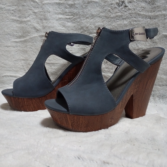 G by Guess Shoes - NWOT G by Guess Sailor Wedge Platform Sandals Blue Ladies 8.5 Wooden Wedge